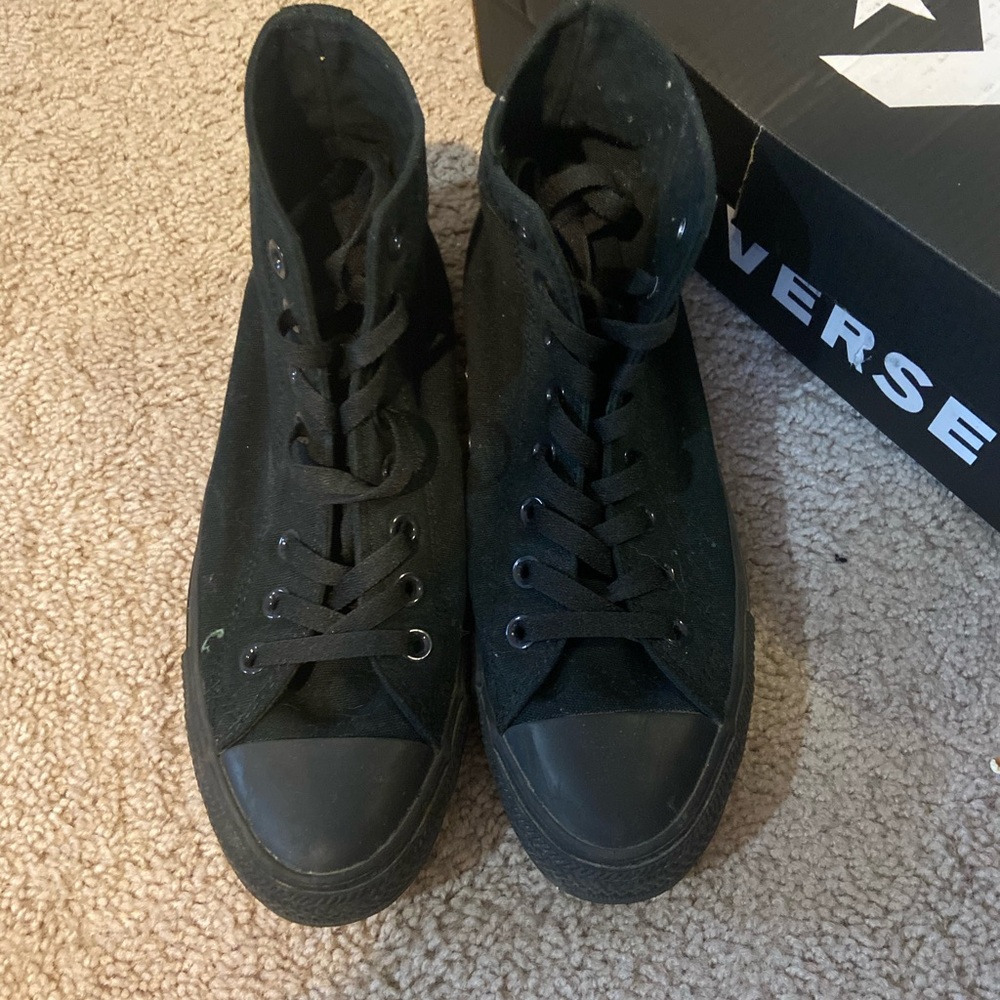 ALL BLACK CONVERSE
